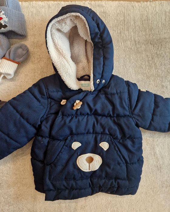 Две зимни бебешки якета 80см