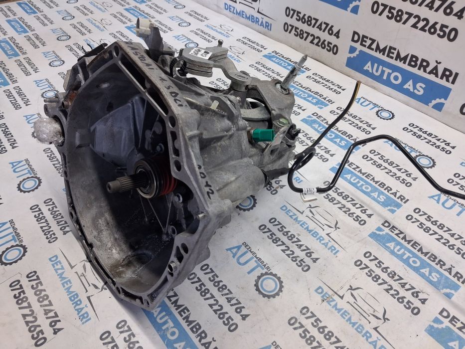 Cutie viteze manuala 6 + 1 trepte 1.5 dci Nissan Qashqai 2012