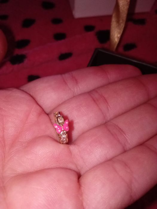 Cercei din aur cu fluture roz