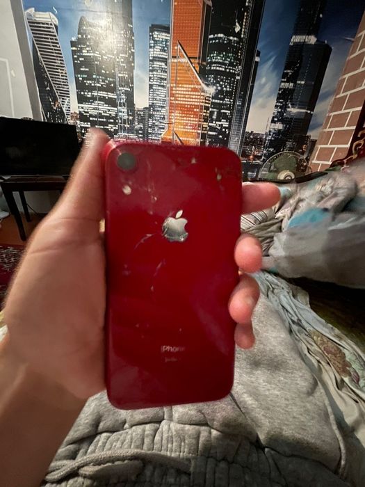 Продам iphone xR