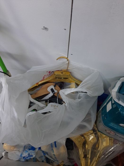 Стул, вешалки, стулья