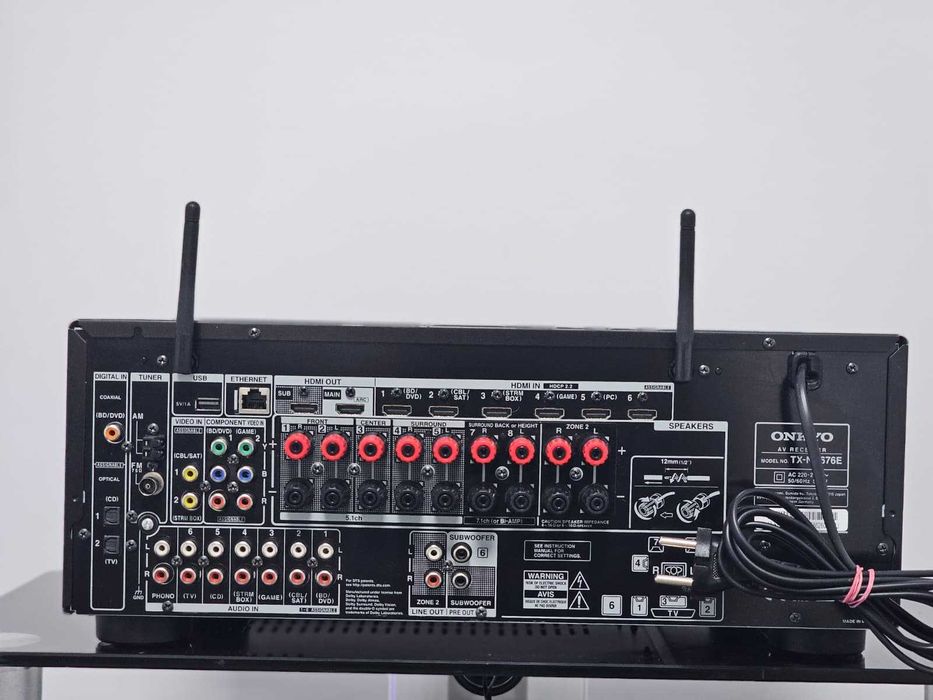 Receiver 7.2 Onkyo TX-NR676E Bluetooth/Wi-fi/Airplay/Spotify