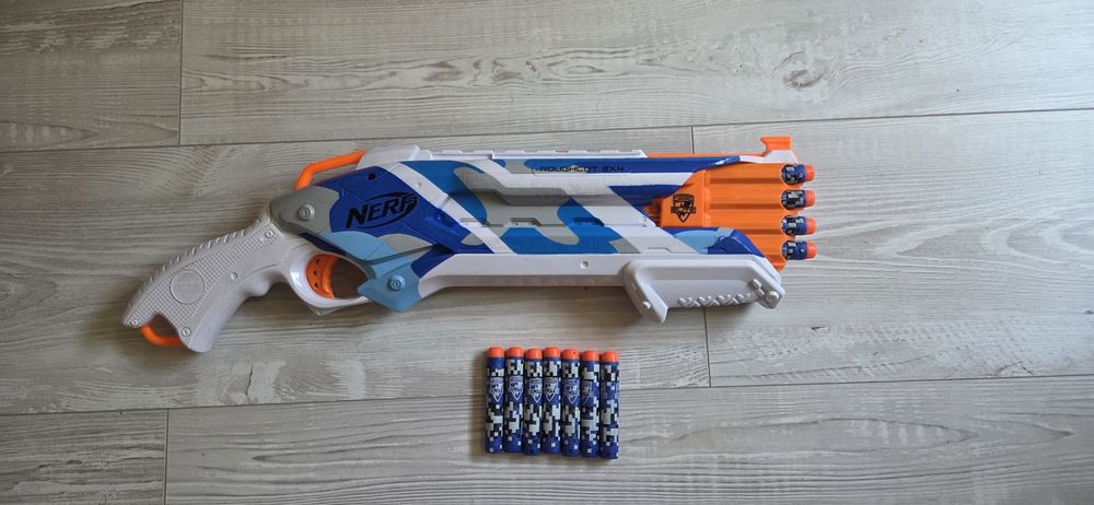 Nerf Rough Cut 2x4 BattleCamo + 15 оригинални BattleCamo патрона