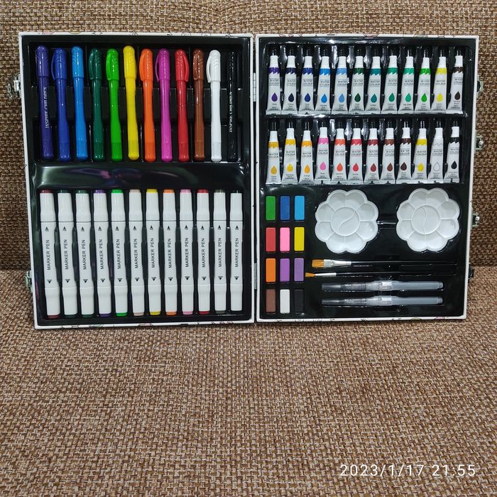 Для рисования карандашом 64 штук набор