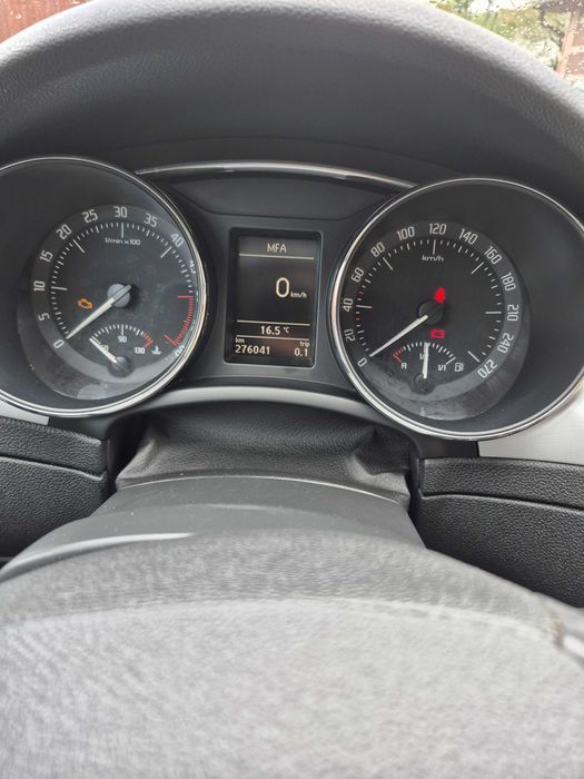 SKODA Superb 0 — imagine 4