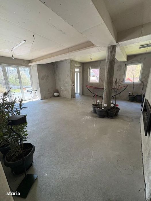 Vila tip casa pasiva, 285 mp + 47 ari teren, Valea Rosie – Baia Mare