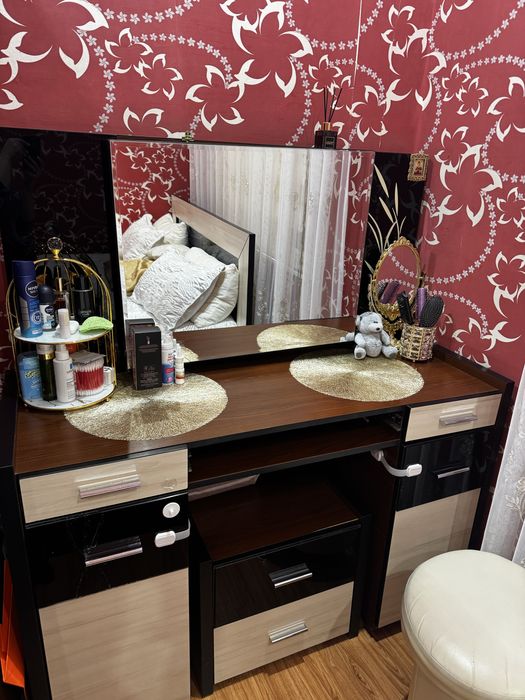 Спальний гарнитур турция б/у