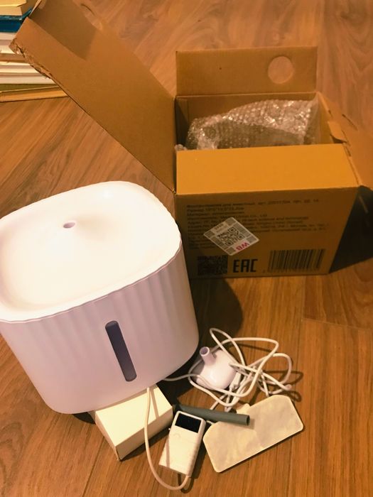 Фонтан питьевой для котов