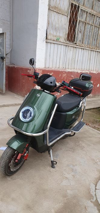 Продаётся Электро скутер Wasat Sport 49кубов  пробег 1т.