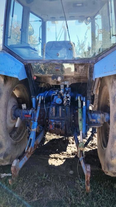 Vând tractor New/Holland , 4x4, 117 cai putere, semiautomat
