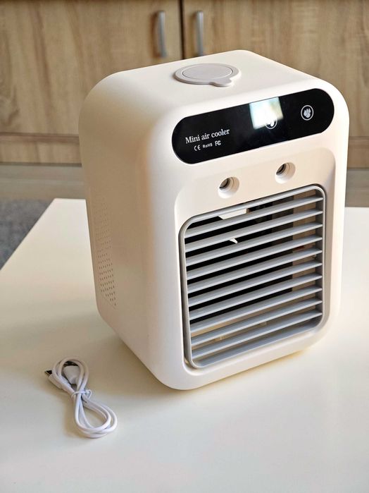 Мини преносим въздушен охладител и овлажнител (Mini Air Cooler) - Нов