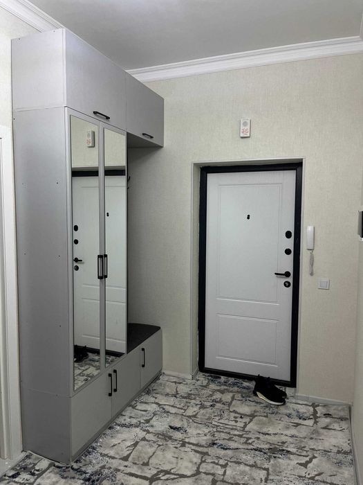 Yangi Darxon 3 xona yevro remont Хамма  Narsasi bor Full