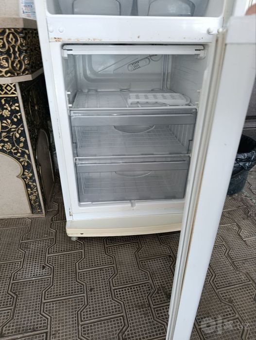 Продам холодильник Атлант