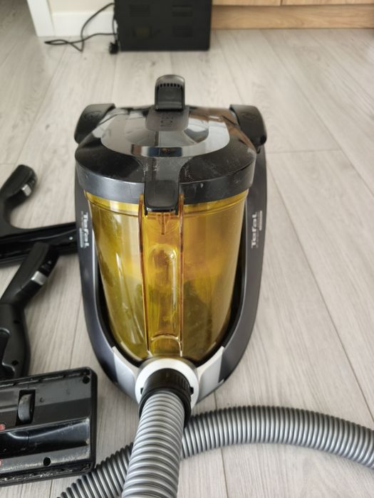 Продам пылесос Tefal X tream