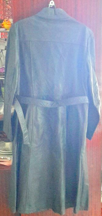 Кожанный плащ женский