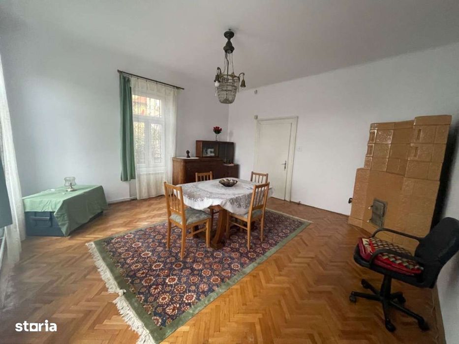 Casa în zona centrală Brașov