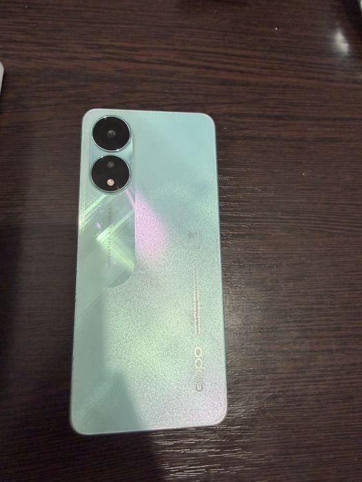 Oppo A78 телефон