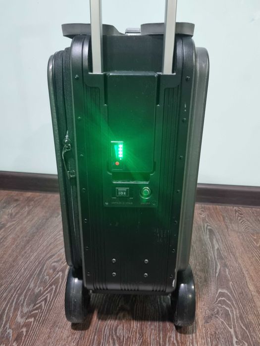 Продам чемодан-самокат