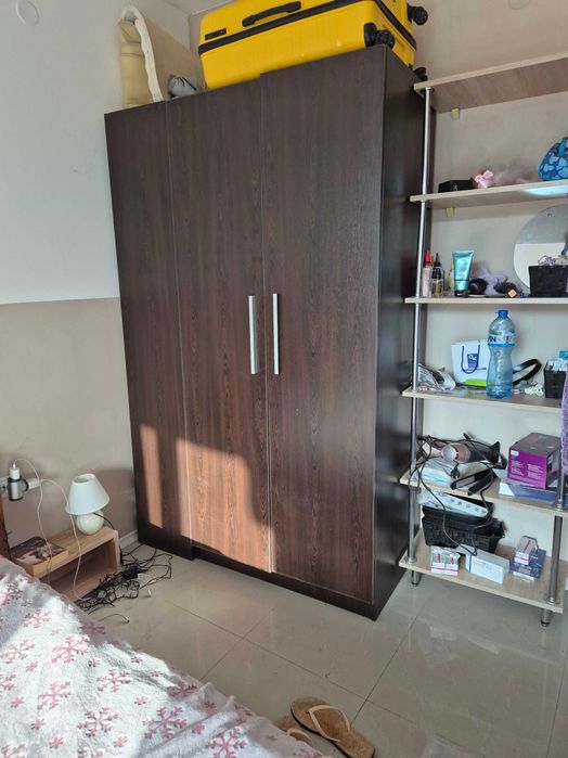 Гардероб масивен, стабилен, напълно запазен Бургас, кв. Сарафово