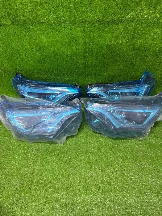 Фара на Toyota RAV 4