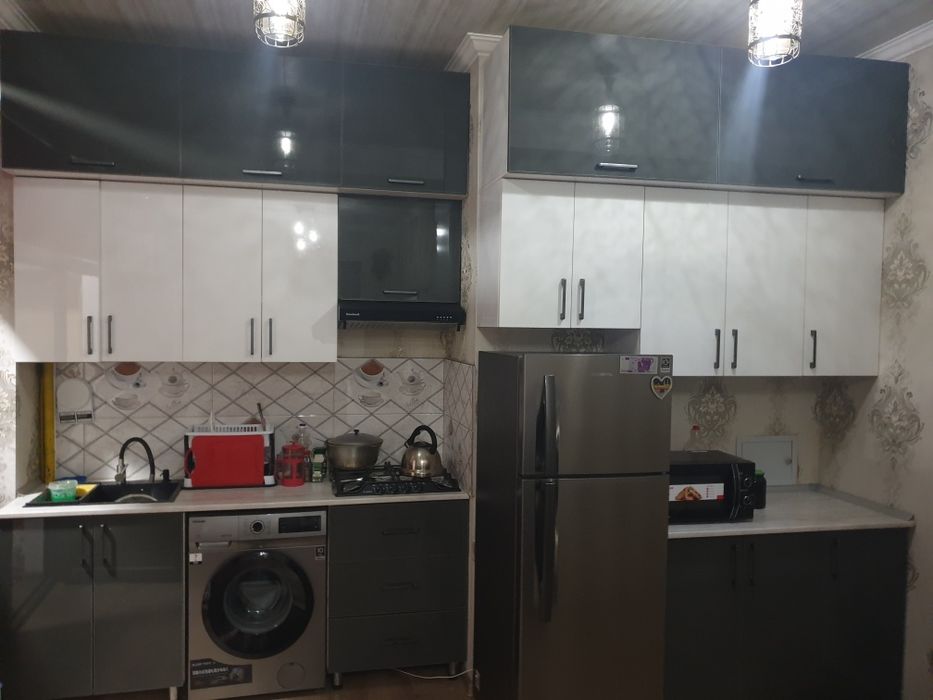 Sh. Rustaveli koʻchasi 136/2 uy sotiladi