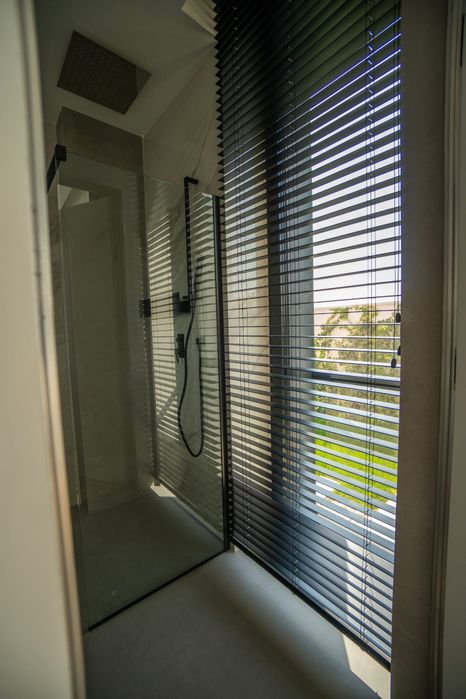 Jaluzele orizontale din lemn pentru interior - Rollconfort Cluj