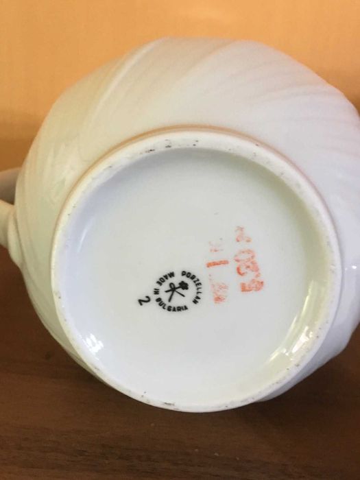 Порцеланови чайници