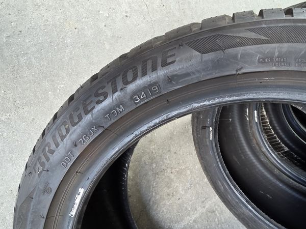 245/40/18 BRIDGESTONE 4бр