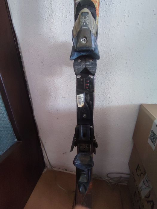 Зимни Ски Atomic