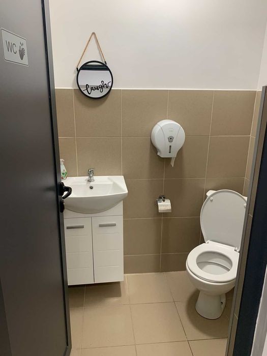 Дава се под наем Зала за събития в Варна, Левски -  кв.м за 25.5 € - Снимка #19