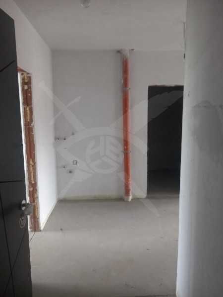 Продава се Тристаен апартамент в Пловдив, Остромила - 111 кв.м за 653 €/кв.м - Снимка #2