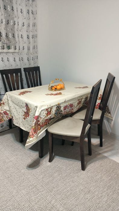 Продам стол со стульями