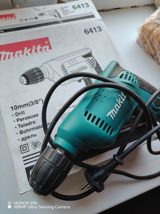 электро дрель новая