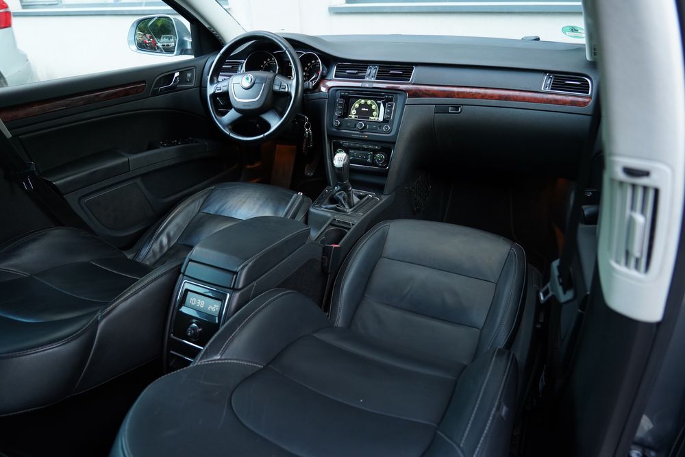 Skoda Superb Exclusiv 2012 2.0Diesel 170cp Euro 5 • 12Luni Garantie Motor Cutie • Transport gratuit la domiciliu •Rate Doar cu buletinul• RAR EFECTUAT