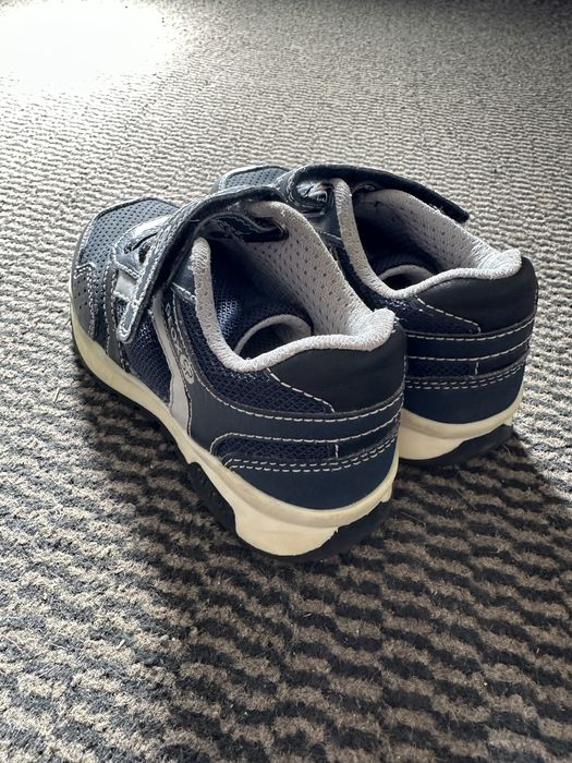 Pantofi copii Geox 27 adidasi 27