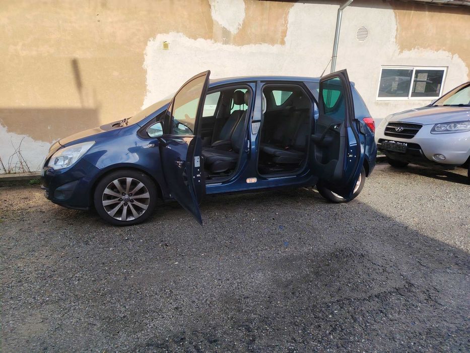 Opel Meriva 1,4 i , Опел Мерива на части! Май 2011