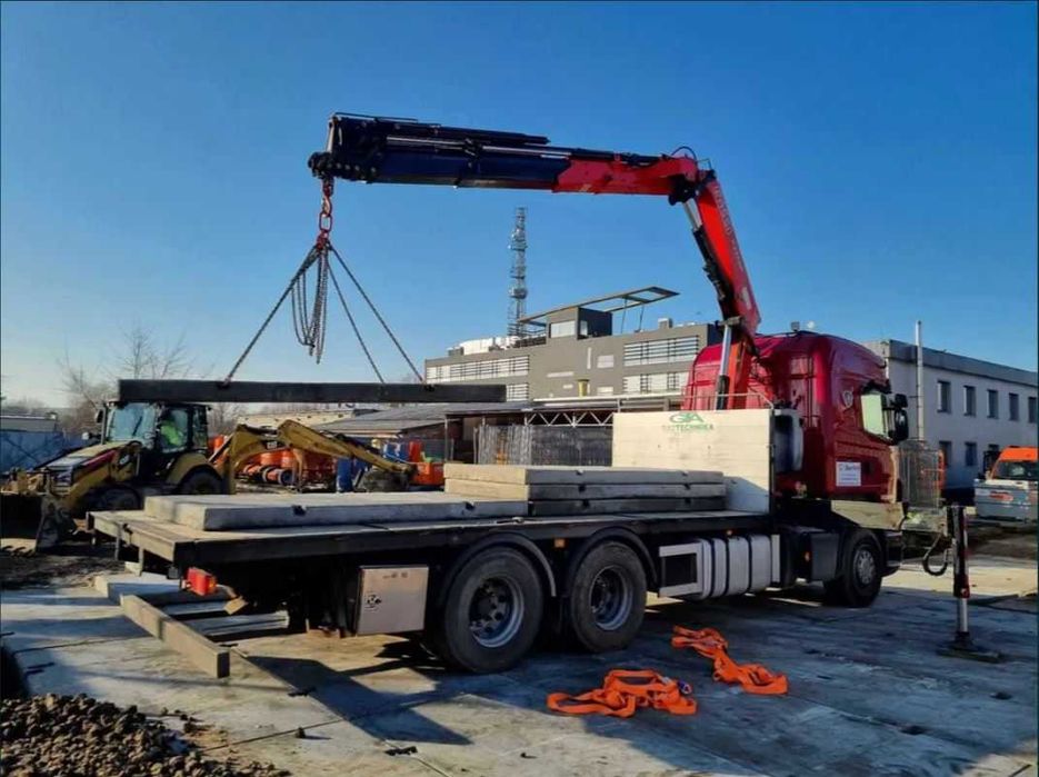 Inchiriez stivuitor,  camion cu macara, tractari utilaje, materiale