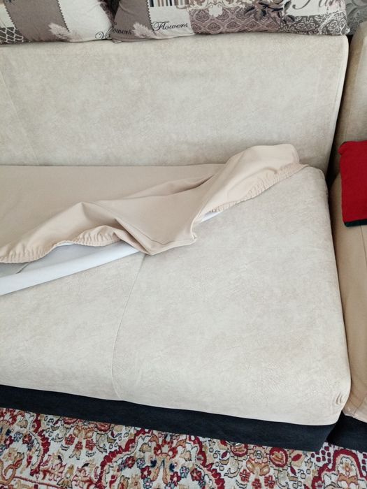 Диван для гостиной