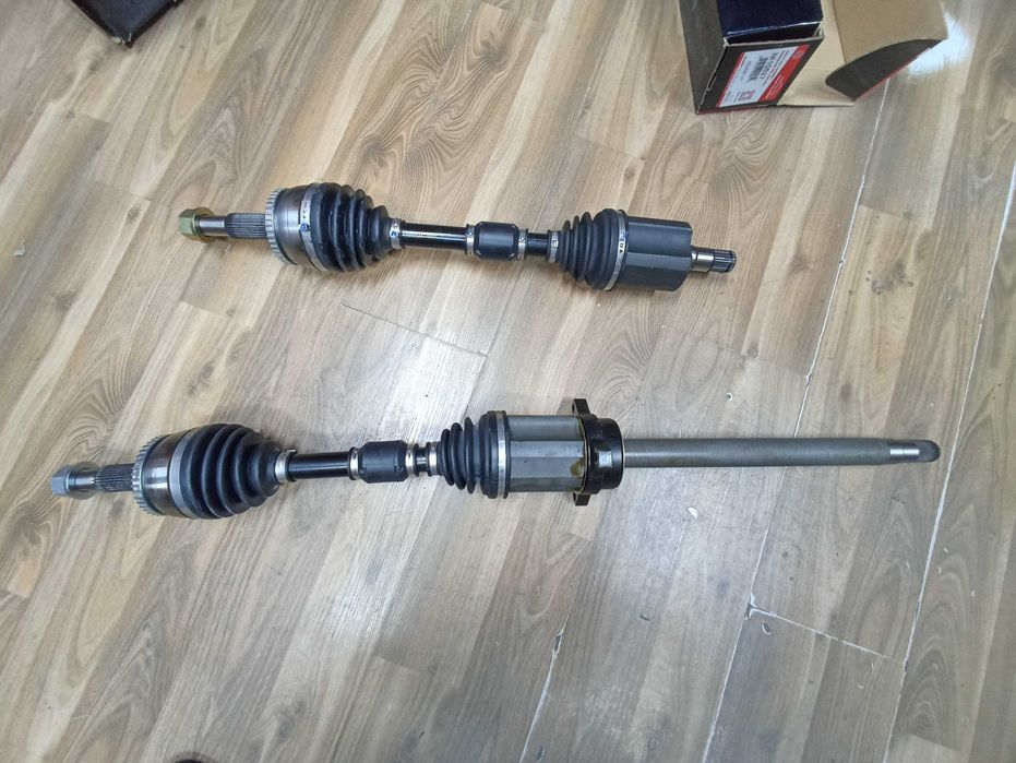 Привод в сборе гранаты на Nissan Note