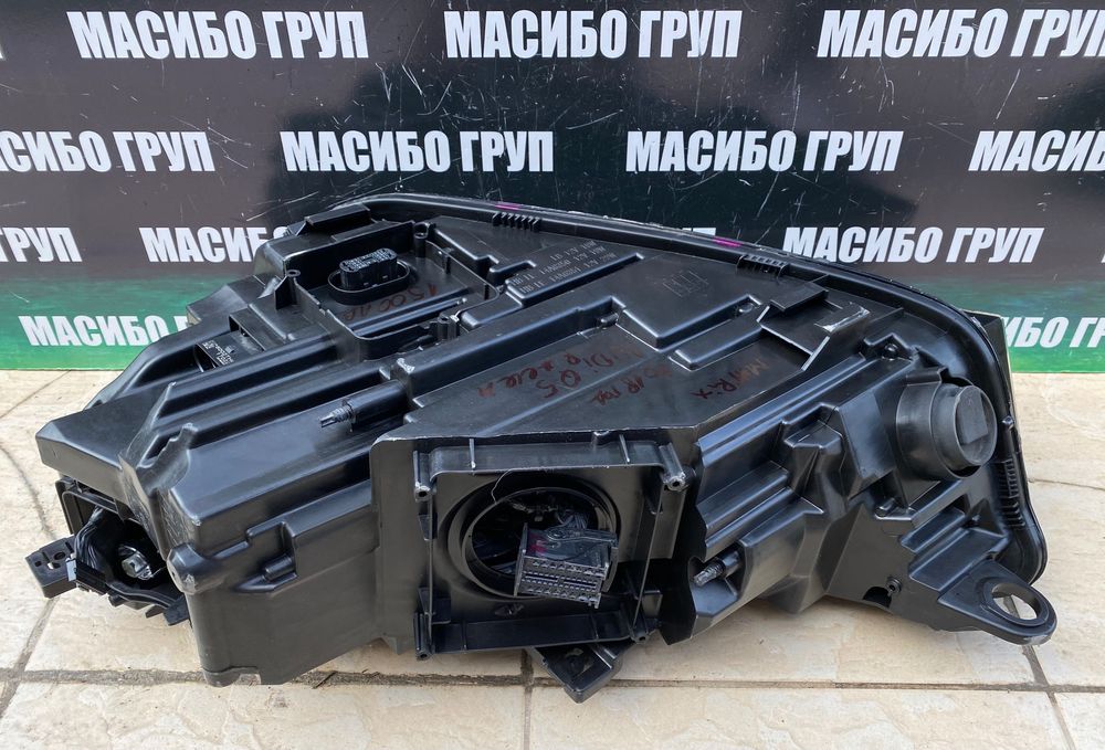 Фарове far Matrix фар за Ауди Кю5 Audi Q5 SQ5