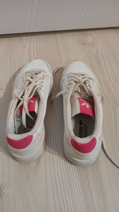 Дамски Маратонки