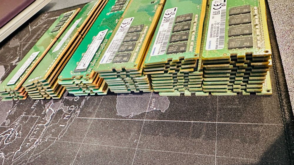 Memorii DDR4 8GB 2400MHz 2666MHz Samsung Micron SK Hynix Kingston