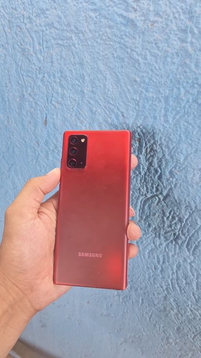Продам Samsung Note 20 5G