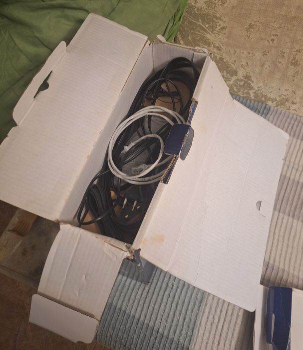 PS4 Pro 2TB (v11.00)/2 геймпада / Игры