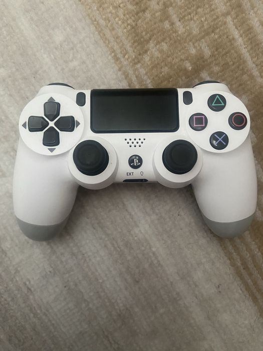 Продам джостик Ps4