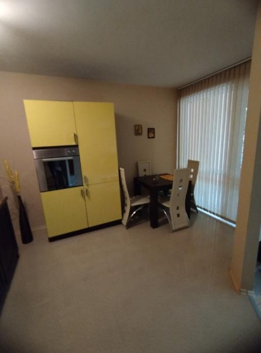 Дава се под наем Двустаен апартамент в Пловдив, Кършияка - 72 кв.м за 400 € - Снимка #3