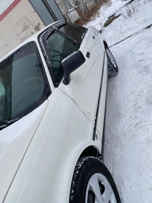 Продам Ауди б4 моно