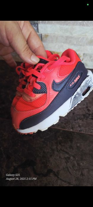 Adidasi ,cizmulite,ghetute