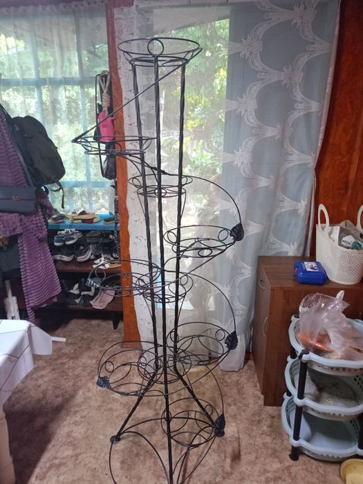 Подставка для цветов