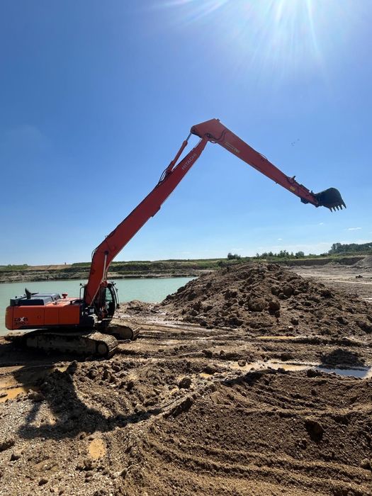 Excavator Hitachi zx350LC-5B